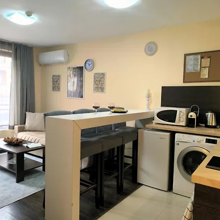 Apartment Mountain Heaven Retreat Close To Gondola, Free Parking