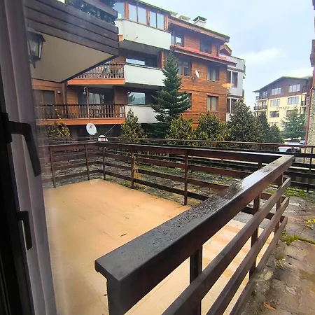 Apartment Mountain Heaven Retreat Close To Gondola, Free Parking