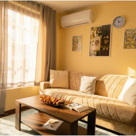 Mountain Escape - 1 Bedroom, Near Gondola, Free Parking Apartament *